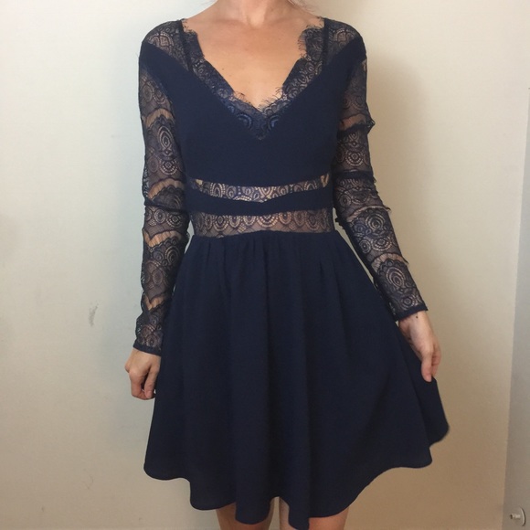 KEEPSAKE the Label Dresses & Skirts - Keepsake Navy Lace Long Sleeve Skater FLAWED Dress